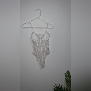 Lace fabric jumpsuit